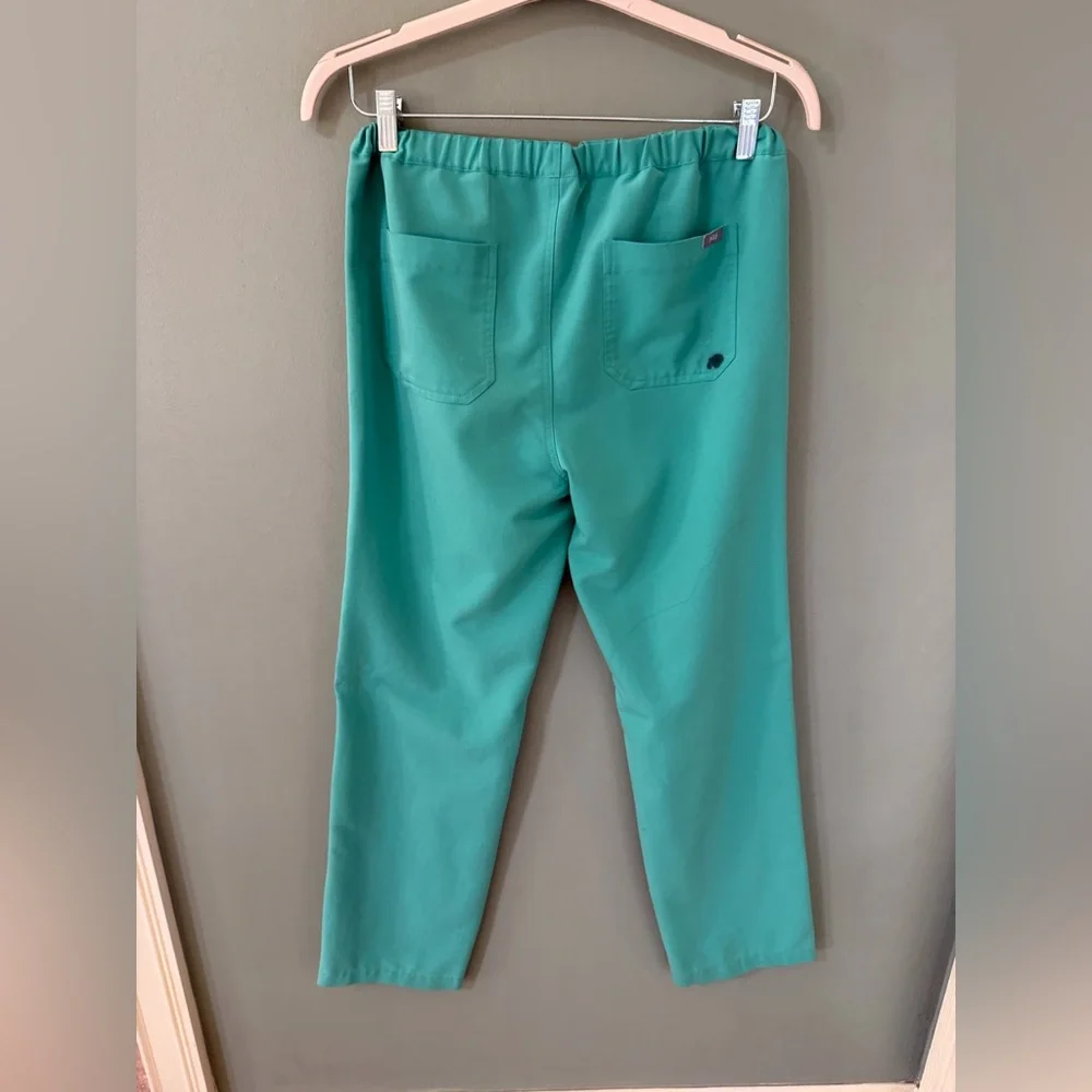 Figs men's drawstring scrub pant size small